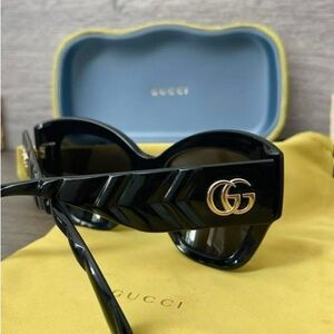 Gucci Acetate GG Butterfly sunglasses